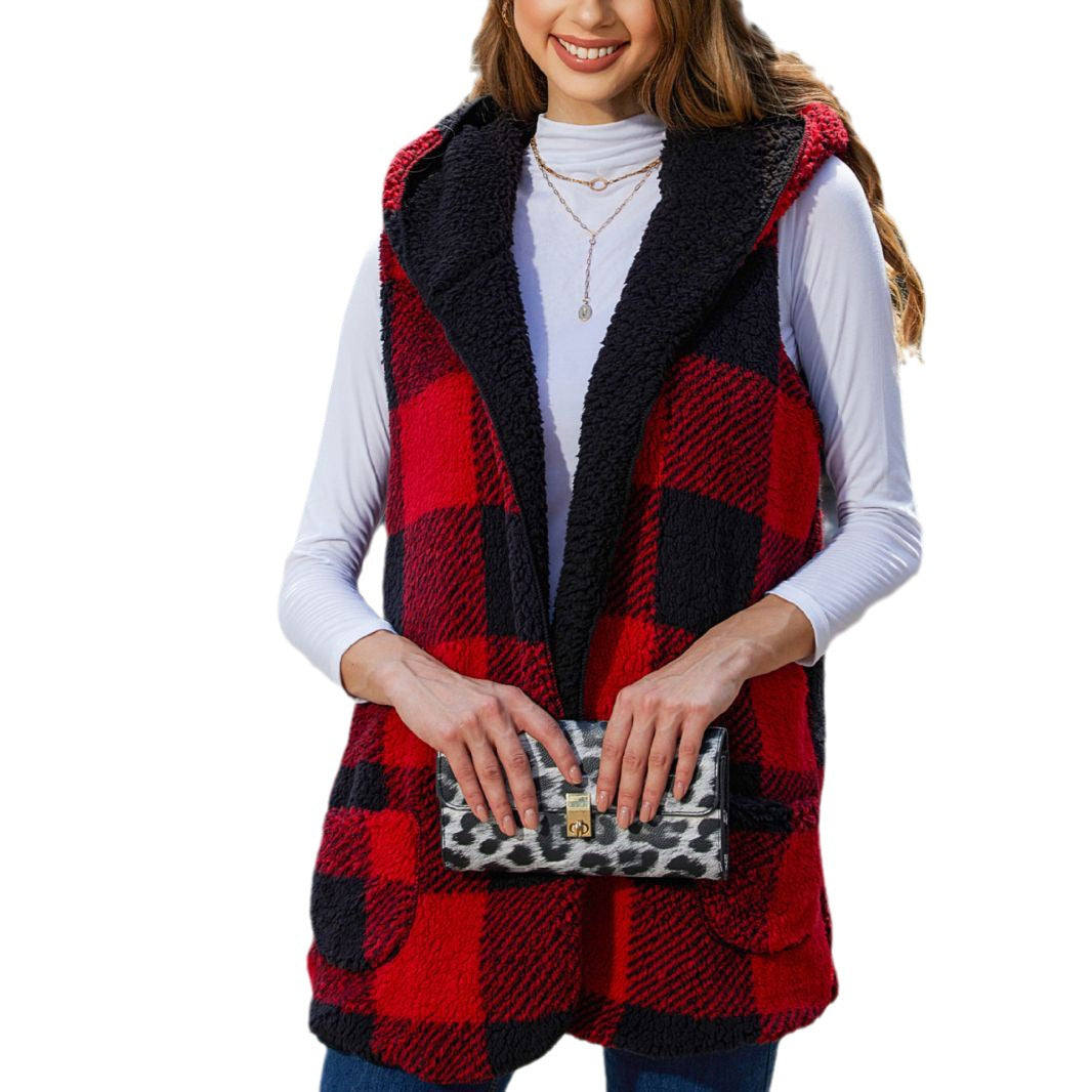 Women's Cozy Vest with Check Pattern and Large Pockets NOVAE