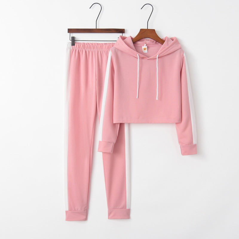Women's sporty set with cropped hoodie and leggings NOVAE
