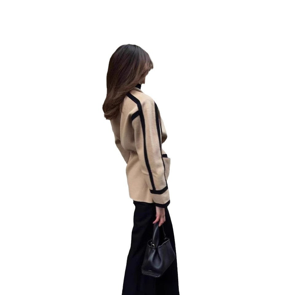 Women's fashionable blazer-kimono with belt and contrasting details NOVAE