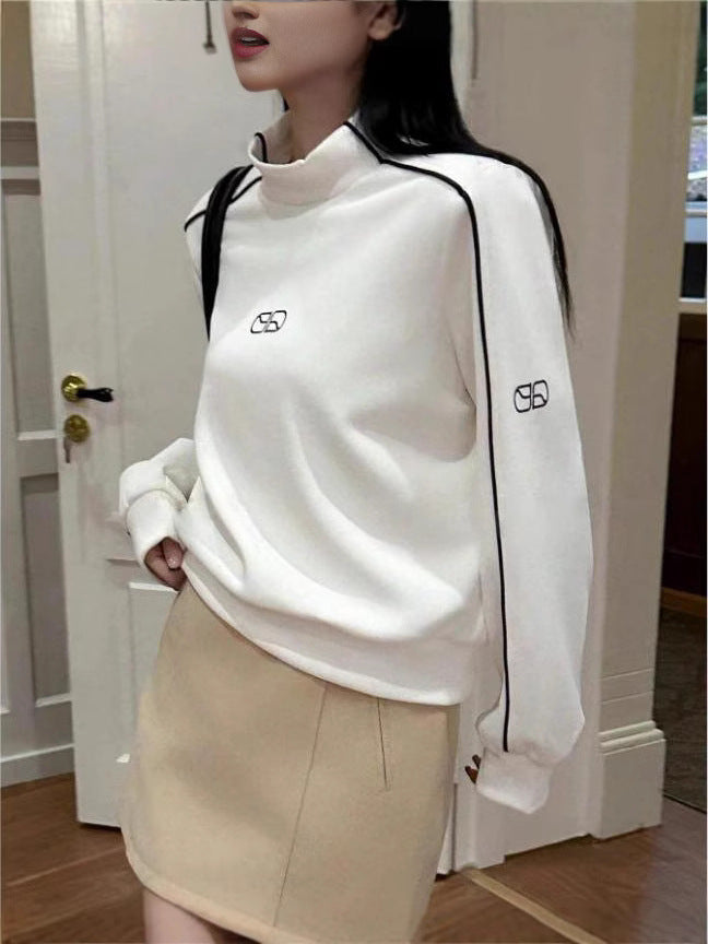 Women's sporty turtleneck sweater with contrasting stitching NOVAE