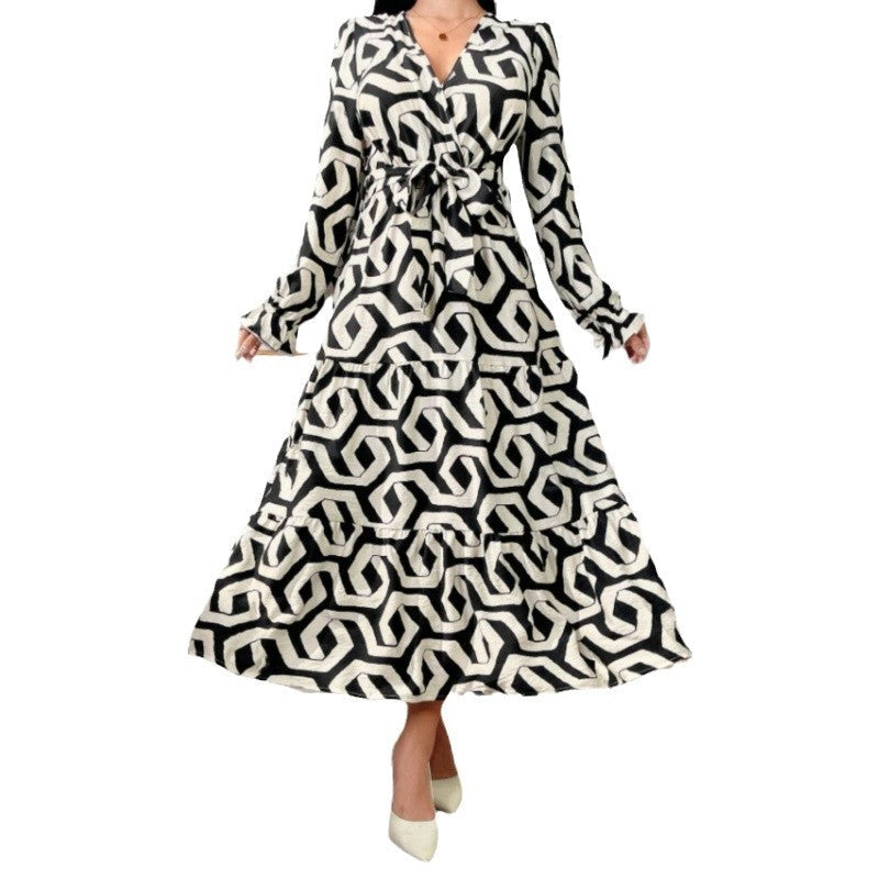 Women's maxi dress with modern geometric print and adjustable waist design NOVAE
