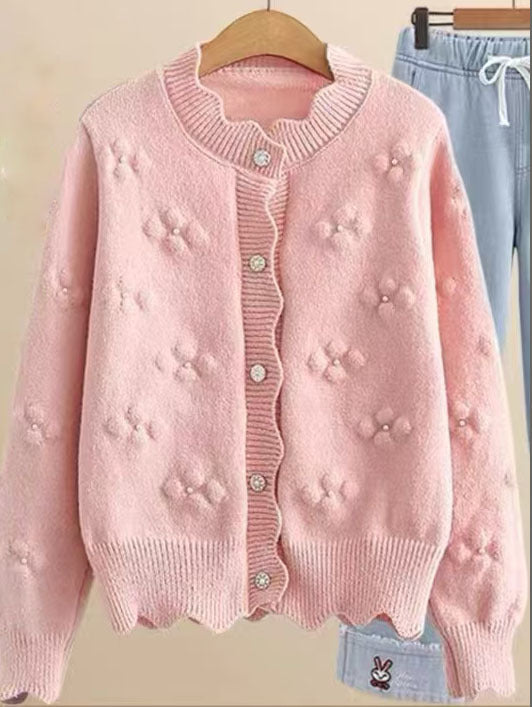 Women's playful knit cardigan with decorative pearl buttons and floral design NOVAE