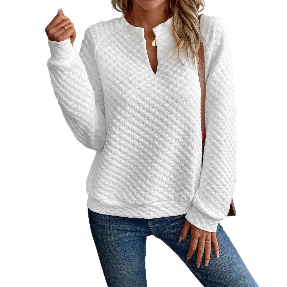 Women's knitted sweater with a textured pattern and fashionable V-neck NOVAE