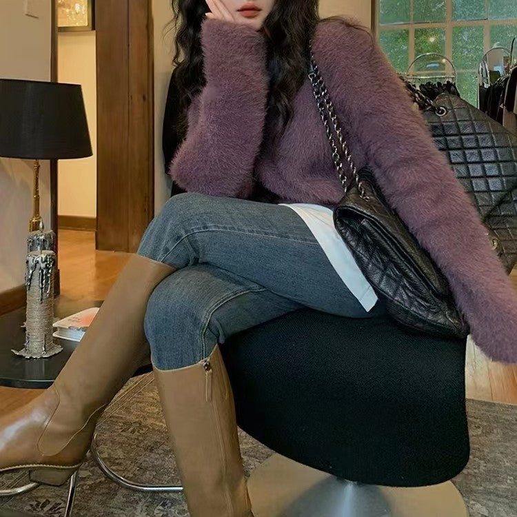 Women's fluffy sweater with a relaxed fit and high round neckline NOVAE