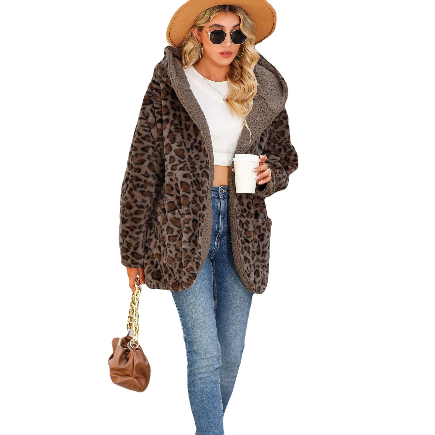 Women's plush jacket in a modern leopard print with hood and large pockets NOVAE