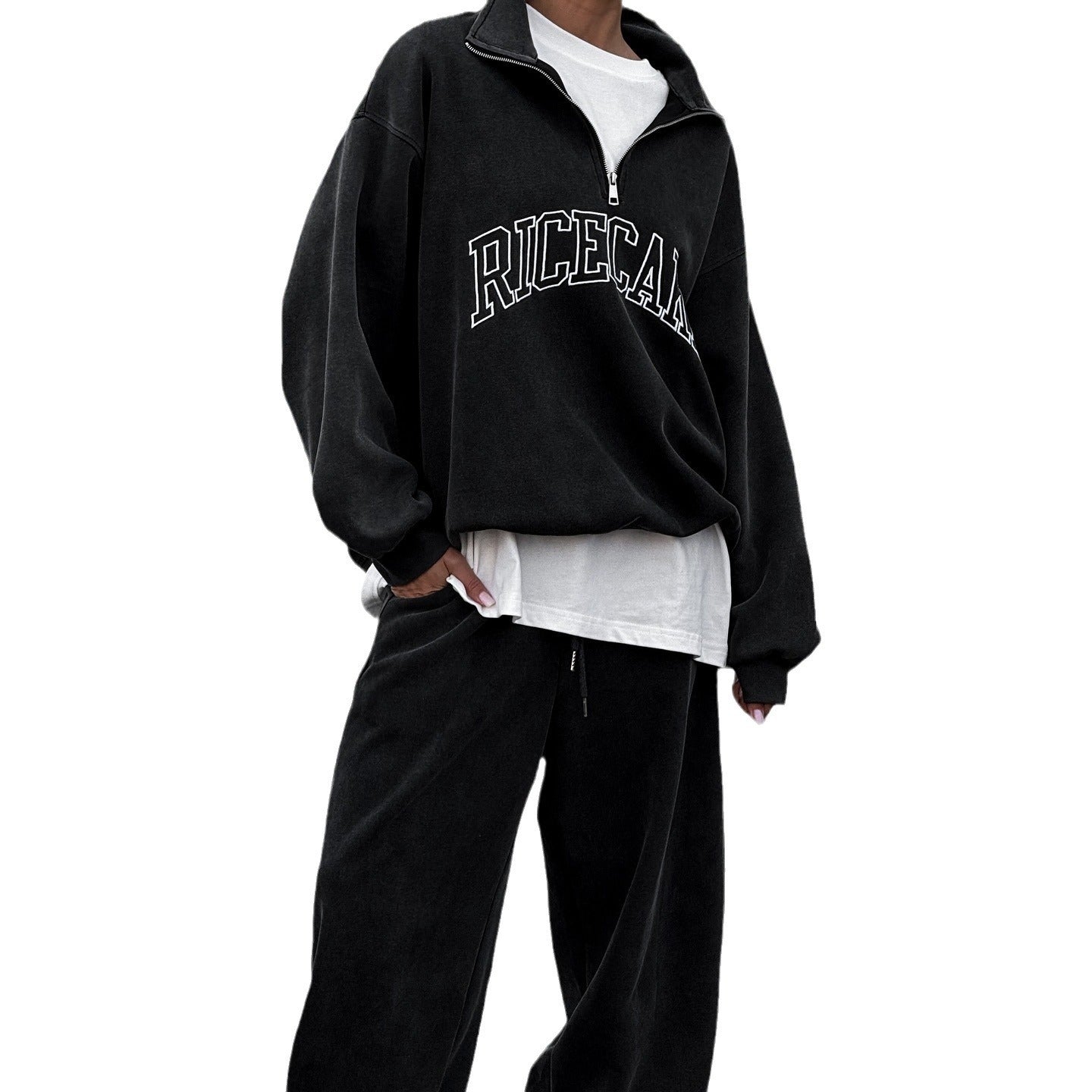 Women's comfortable oversized sweatshirt with high-quality zipper and casual cut NOVAE