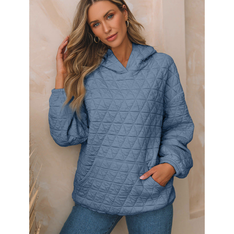 Women's quilted hoodie with practical pockets NOVAE