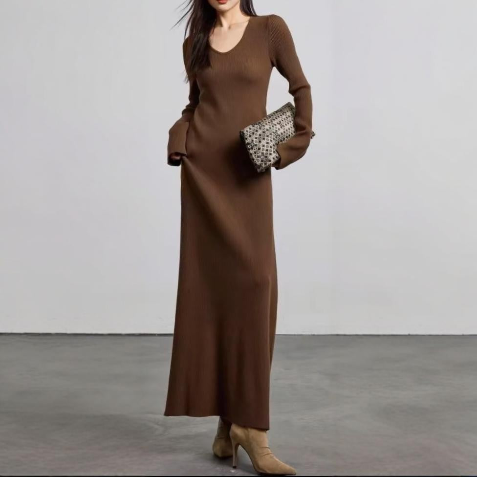 Women's elegant maxi dress with fine ribbing and V-neck NOVAE