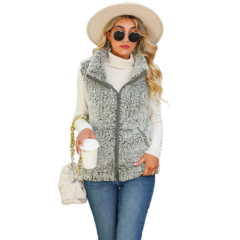 Women's Cozy Fleece Vest with High Collar and Practical Pockets NOVAE