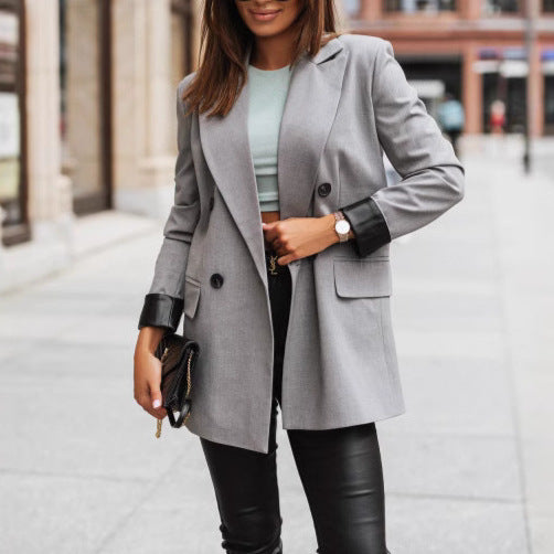 Women's elegant blazer with a wide cut and animal print on the sleeves NOVAE