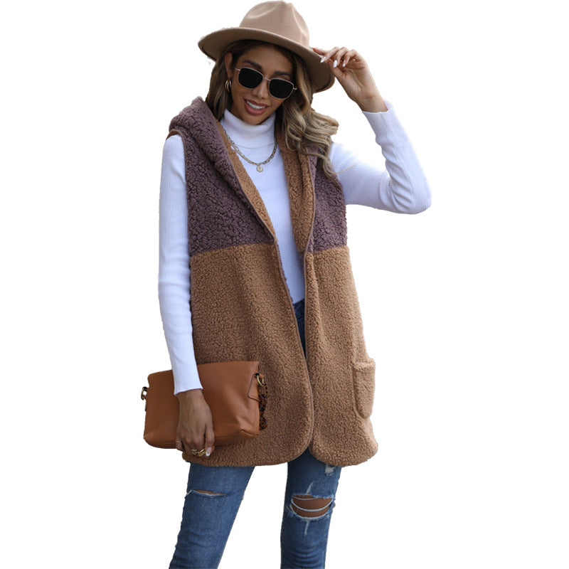 Women's reversible vest made of cozy fleece with large pockets NOVAE