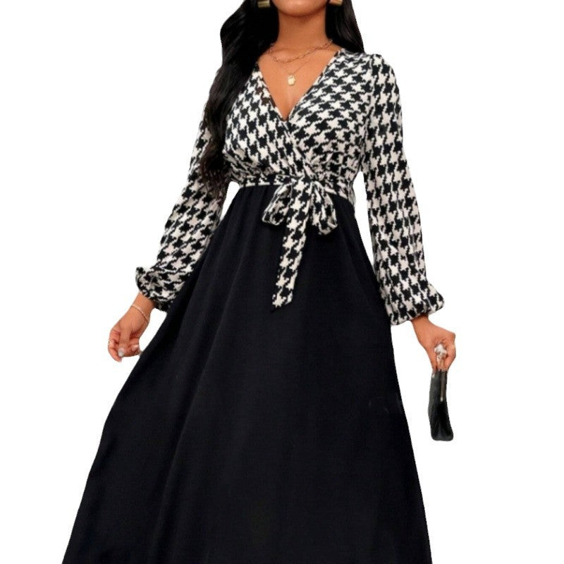 Women's maxi dress with crossover closure and elegant houndstooth pattern NOVAE