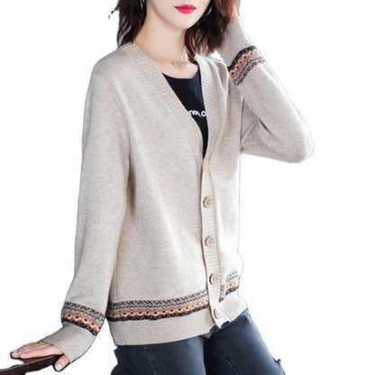 Women's cardigan with elegant button details and fashionable crochet trim NOVAE