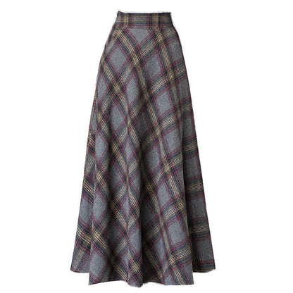 Women's elegant plaid skirt made of a high-quality wool blend with a high waistband NOVAE