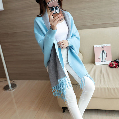 Women's elegant scarf with fringe and contrasting color details NOVAE