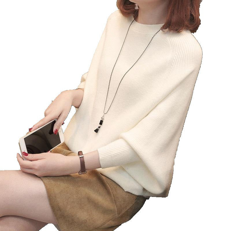 Women's cozy knit sweater with a relaxed fit and wide sleeves NOVAE