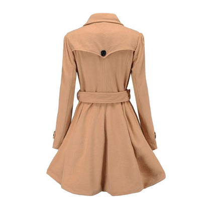 Women's trench coat with an elegant tailored fit NOVAE