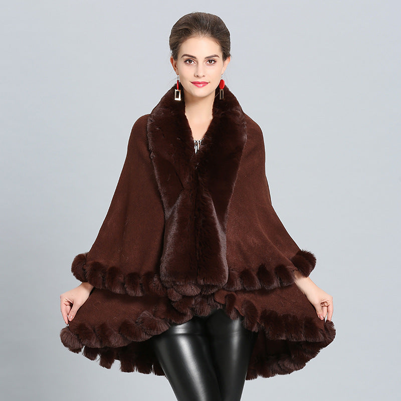 Women's hooded poncho with luxurious fur collar and elegant trim NOVAE