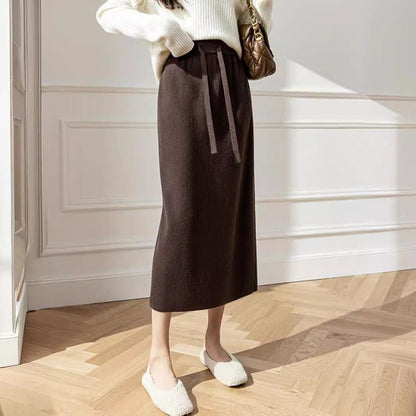 Women's midi skirt with waist lacing and ribbed design NOVAE