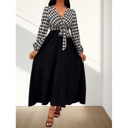 Women's maxi dress with crossover closure and elegant houndstooth pattern NOVAE