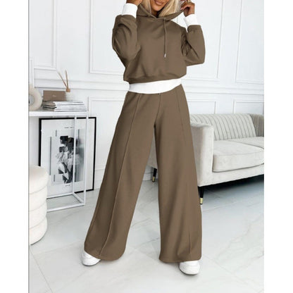 Women's sporty lounge set with a wide cut and hood NOVAE