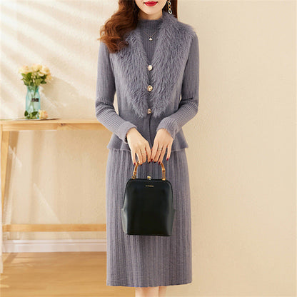 Women's elegant knitwear set with high-quality fur collar and fashionable ribbed texture NOVAE