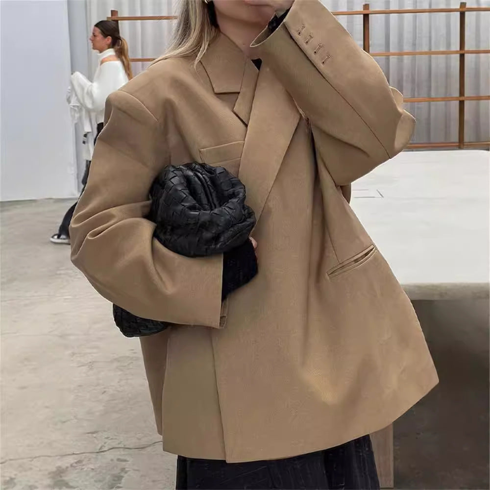 Women's oversized blazer jacket with sophisticated cut NOVAE