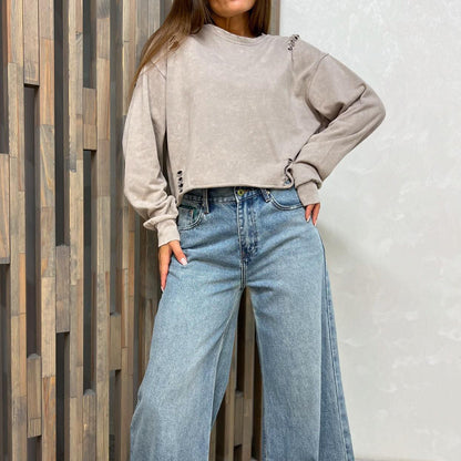 Women's casual, oversized sweatshirt with fashionable cut-outs NOVAE