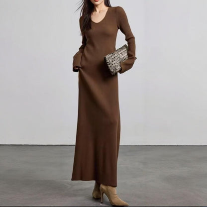 Women's elegant maxi dress with fine ribbing and V-neck NOVAE