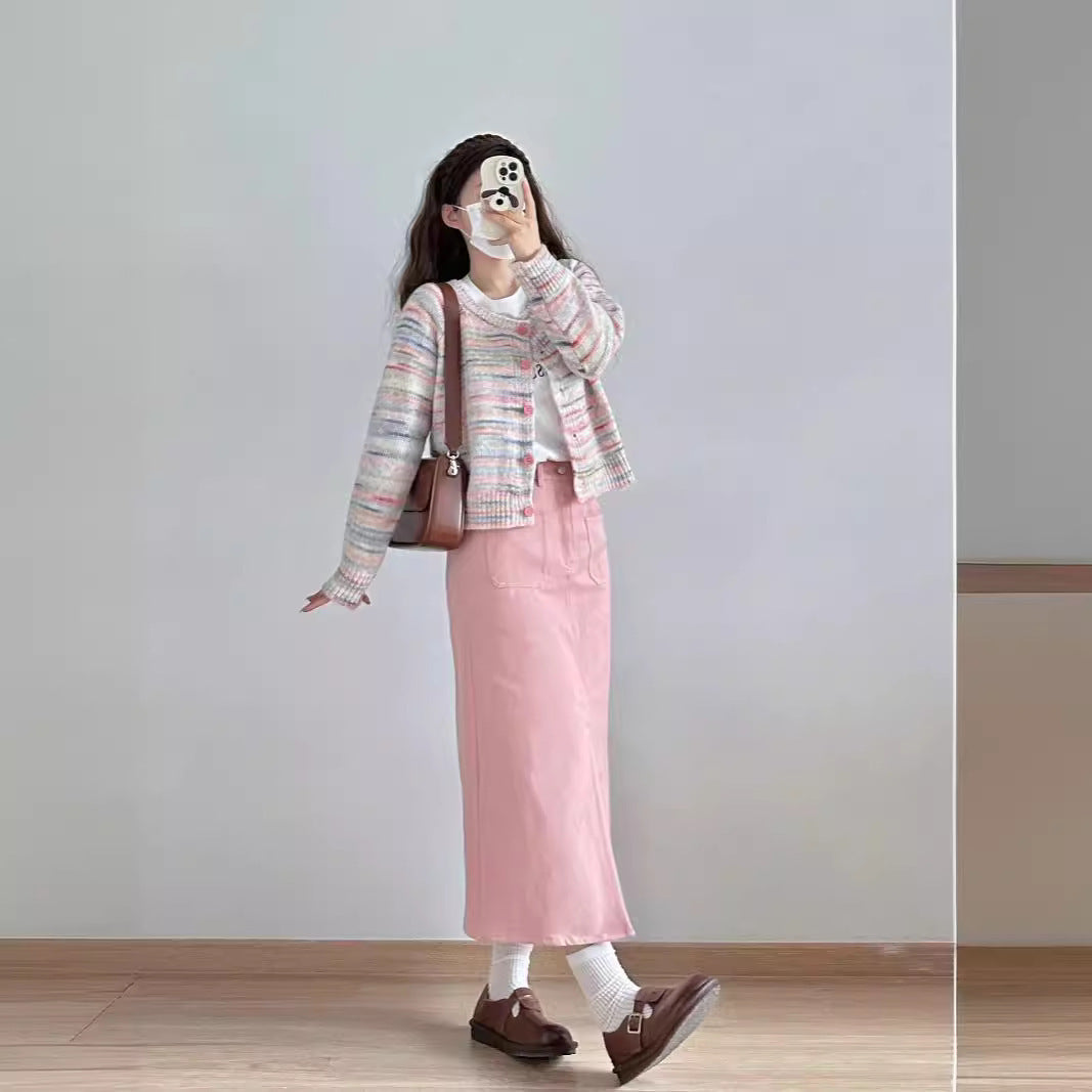 Women's cardigan with colorful pattern and delicate buttons NOVAE