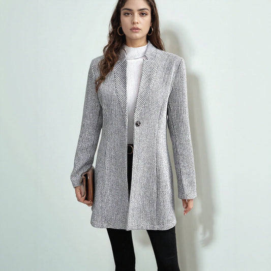 Women's elegant knit blazer with lapel collar and subtle ribbed texture NOVAE