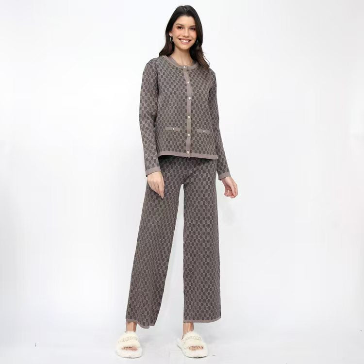 Women's pajama set with modern check pattern and full button placket NOVAE