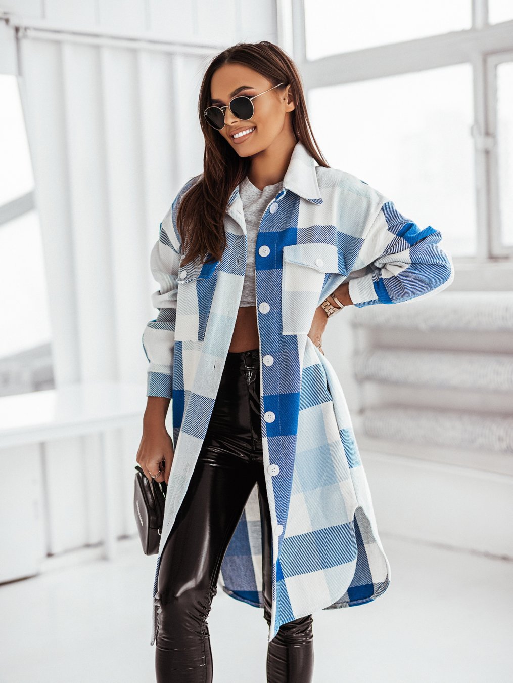 Women's checked button-up coat with rounded hem NOVAE