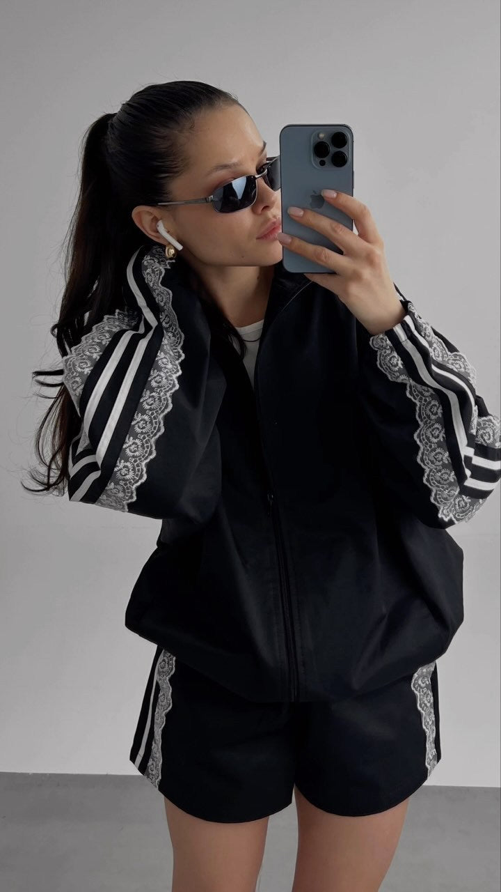 Women's sporty set with elegant lace appliqués NOVAE