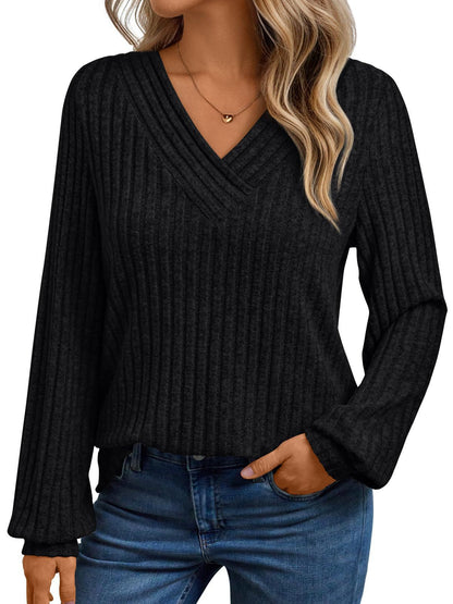 Women's comfortable long-sleeved shirt with structured V-neck NOVAE