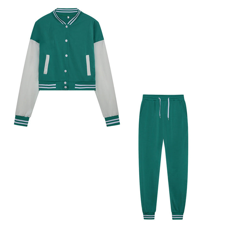 Women's sporty set with cropped jacket and jogging pants in a modern look NOVAE