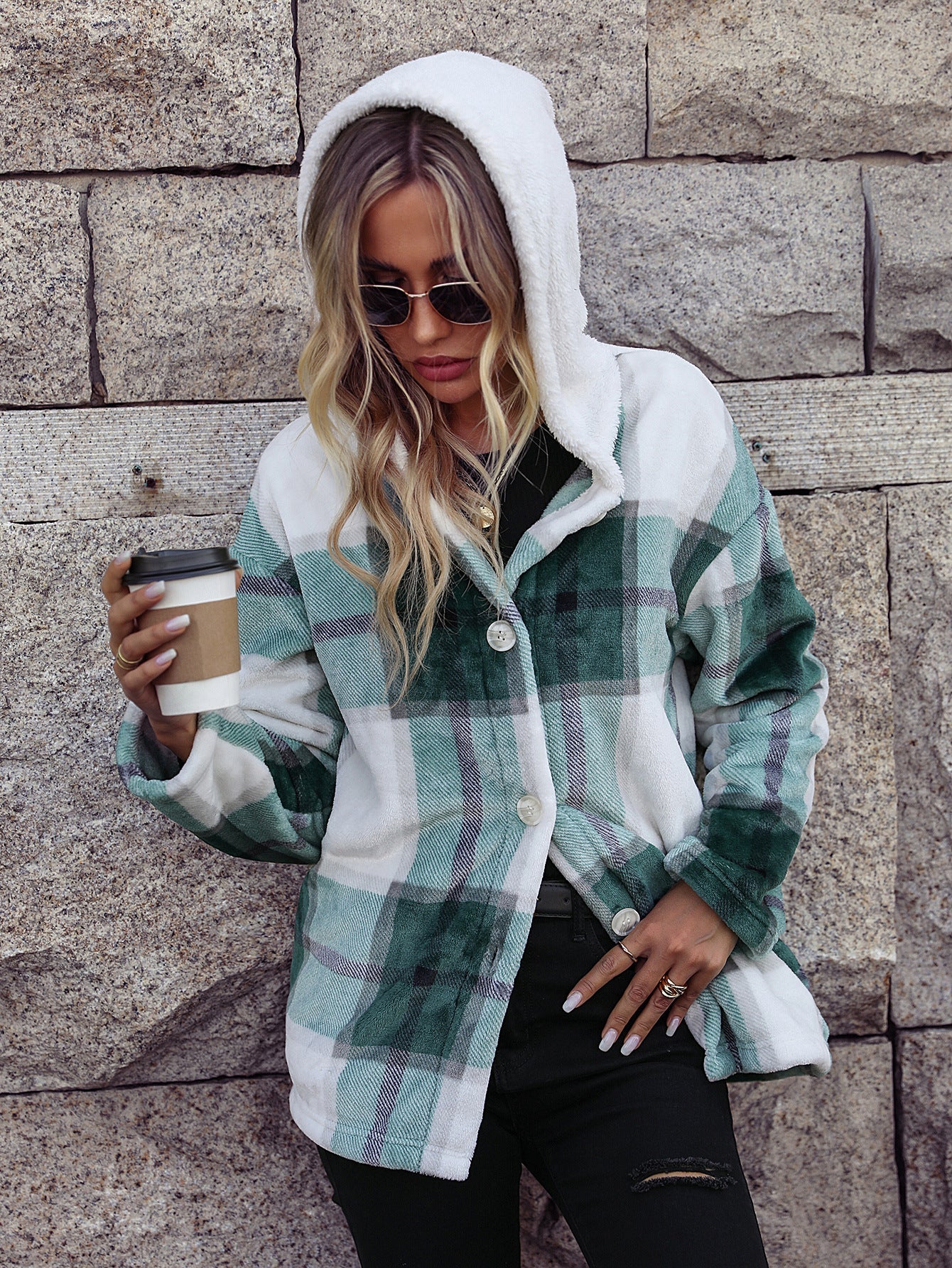 Women's Cozy Fleece Jacket with Hood and Checkered Design NOVAE