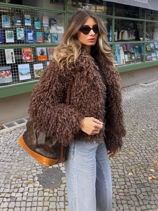 Women's Cozy Fleece Jacket with Generous Collar and Soft Lining NOVAE