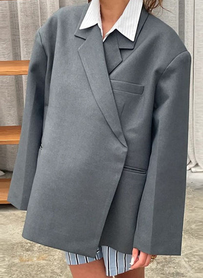 Women's oversized blazer jacket with sophisticated cut NOVAE