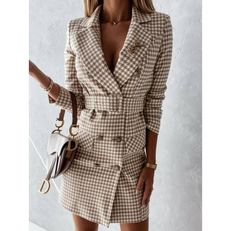 Women's shirt dress in a classic houndstooth design with an elegant waistline and double row of buttons NOVAE
