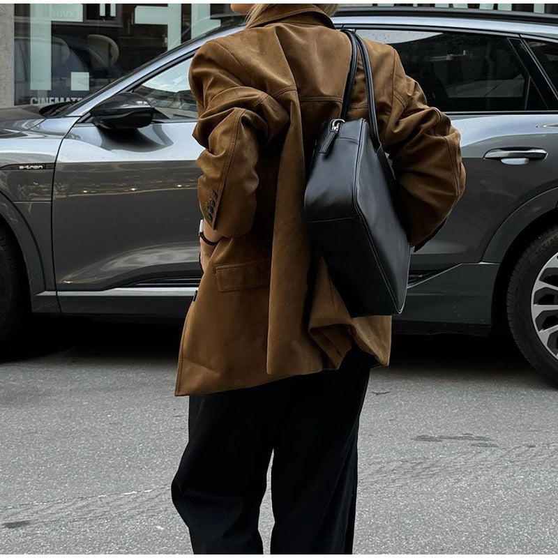 Women's luxurious suede blazer with elegant cut NOVAE