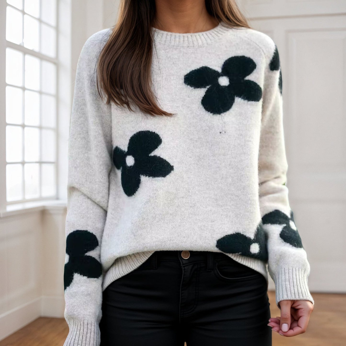 Women's Cozy Knit Sweater with Floral Design NOVAE