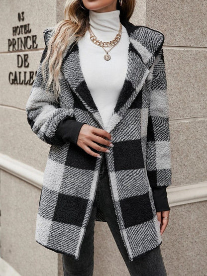 Women's long plaid coat made of soft material NOVAE
