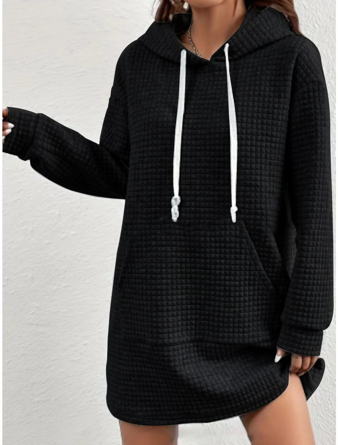 Women's hoodie dress with practical kangaroo pocket and modern knit design NOVAE