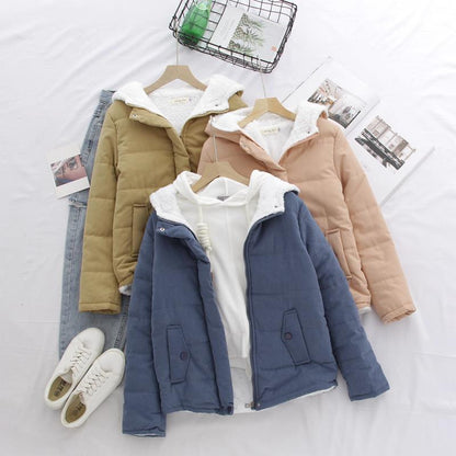 Women's quilted transitional jacket with hood and practical pockets NOVAE