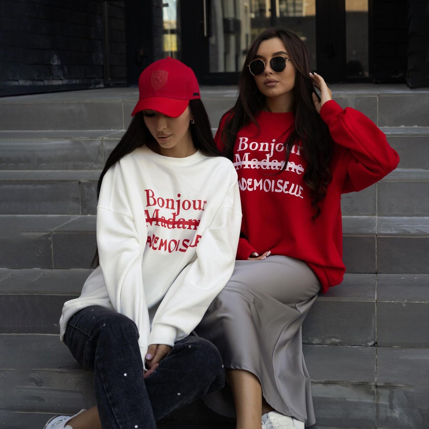 Women's casual sweatshirt with creative lettering NOVAE