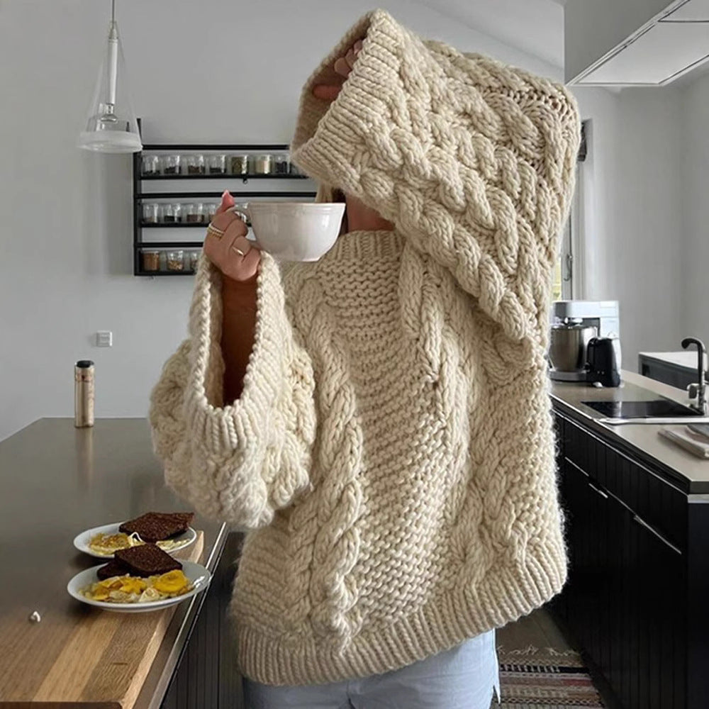 Women's chunky knit sweater with modern cable details NOVAE