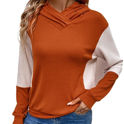 Women's hoodie with a modern color mix and textured fabric NOVAE