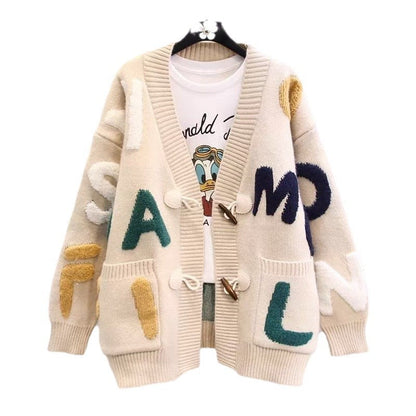 Women's chunky knit cardigan with colorful appliqués and large pockets NOVAE