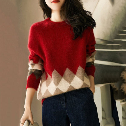 Women's casual knit sweater with a modern diamond pattern and soft material NOVAE